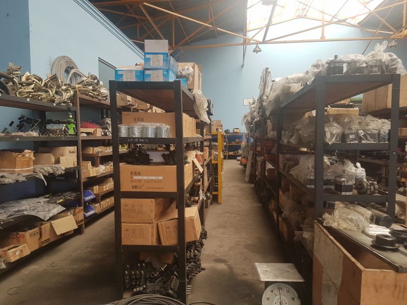 Phụ tùng xe tải chenglong chính hãng